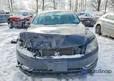 2014 Volkswagen Passat Sel z USA, uszkodzony, nr VIN 1VWCN7A36EC061307